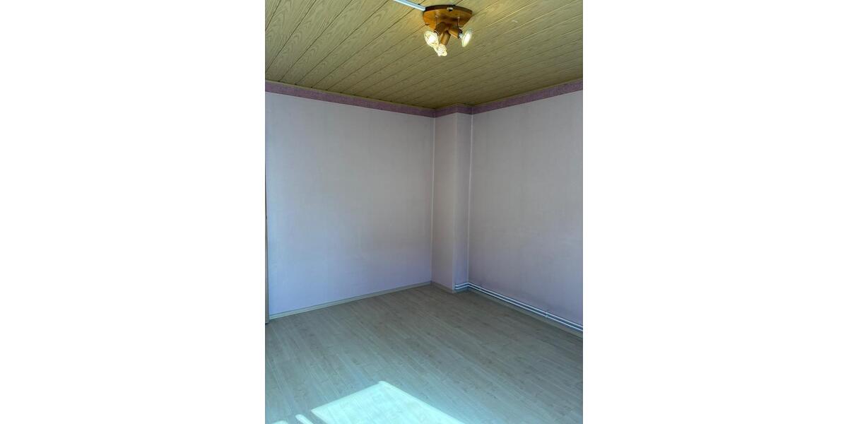 Etagenwohnung Cottbus Brunschwig - 3 Zimmer, 50 m&sup2;, 555&euro; | Angebot:26329420