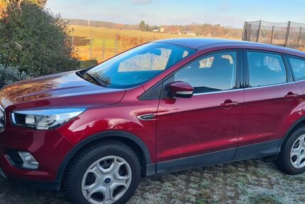 Ford Kuga 25.418 km 17.300 &euro; Schleife 02959