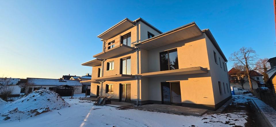 Etagenwohnung Cottbus Brunschwig - 3 Zimmer, 81 m&sup2;, 1.090&euro; | Angebot:26679509