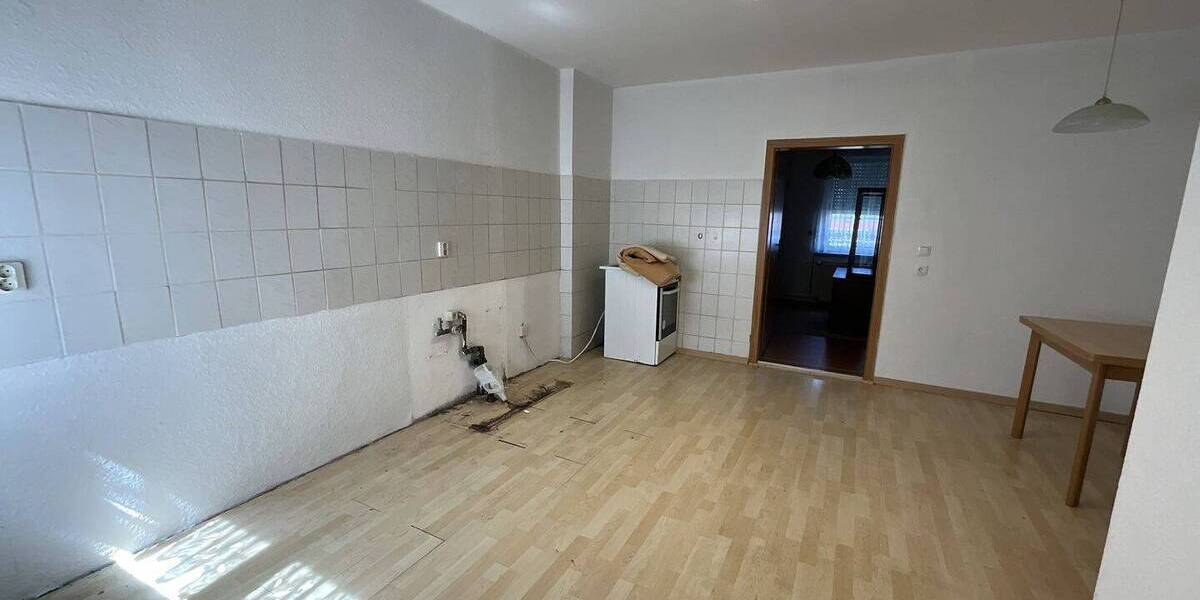 Doppelhaushälfte Neuhausen Laubsdorf - 6 Zimmer, 184 m&sup2;, 110.850&euro; | Angebot:25685669