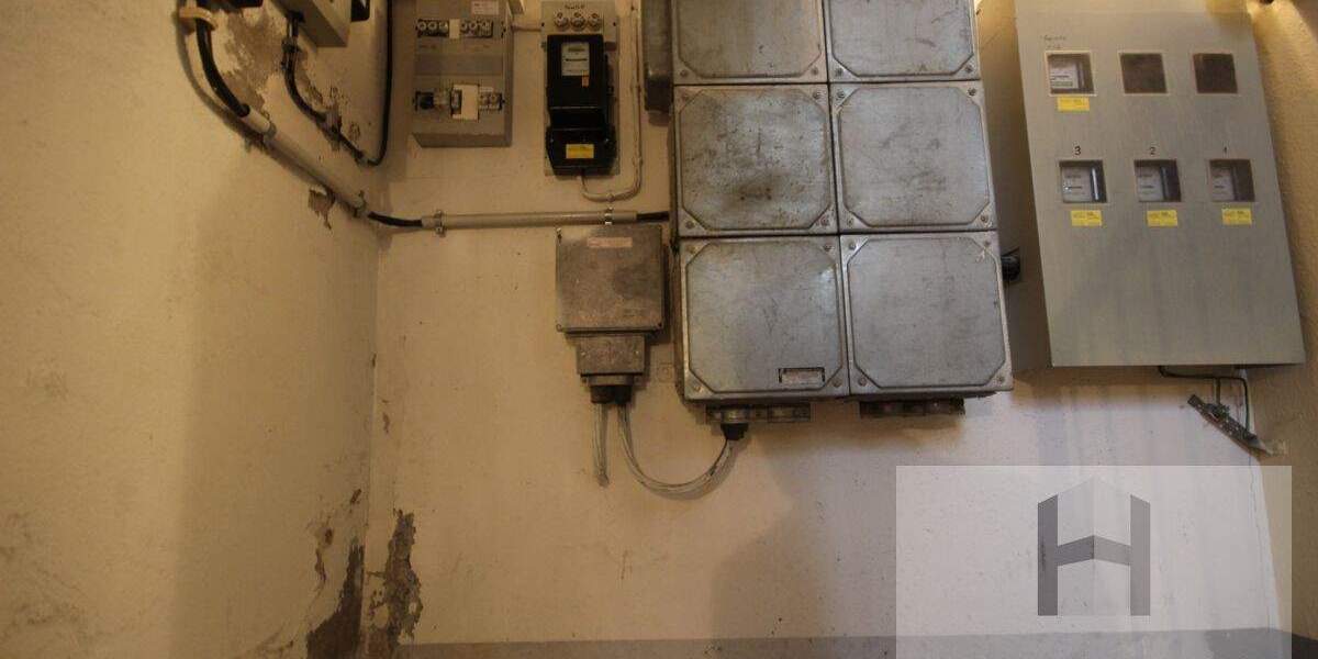 Wohn- und Geschäftshaus am Altmarkt 1 zimmer