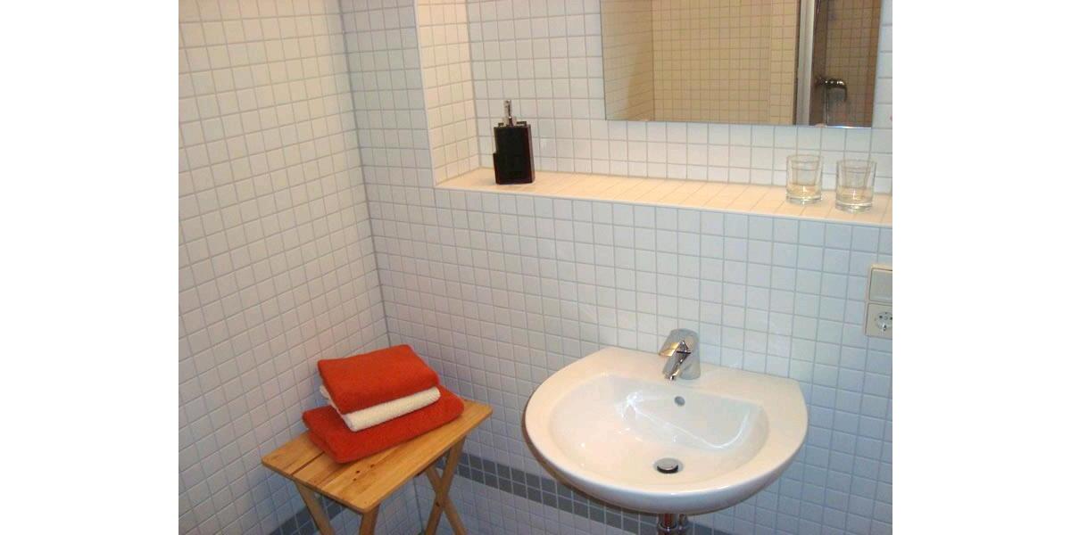 Etagenwohnung Cottbus - 1 Zimmer, 15 m&sup2;, 235&euro; | Angebot:24481520