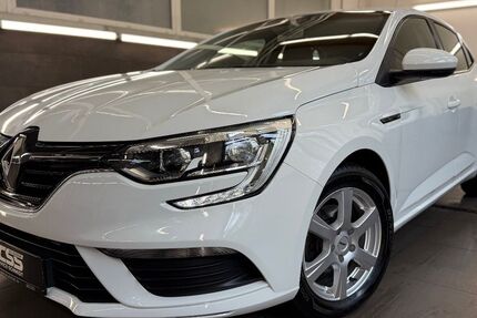 Renault Megane 95.158 km 11.988 € Cottbus 03044