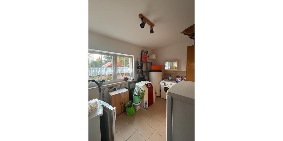 Haus mit Garten und Pool zur Miete 4 zimmer