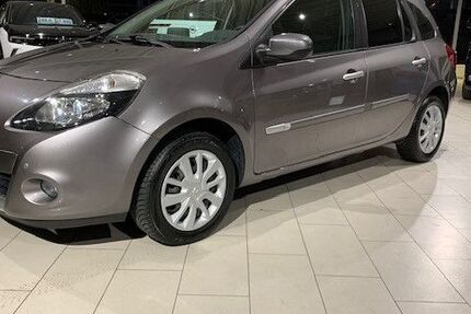 Renault Clio 112.145 km 3.890 &euro; Spremberg 03130