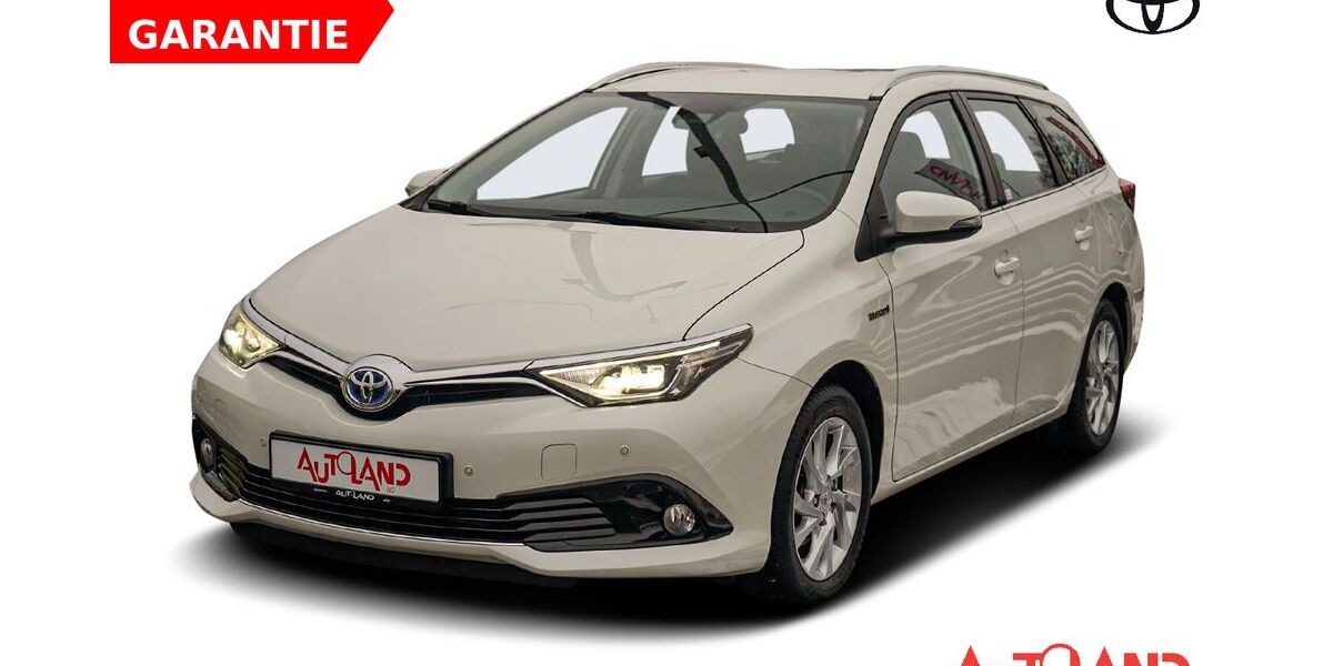 Toyota Auris 92.053 km 13.990 &euro; Cottbus OT Kolkwitz 03099