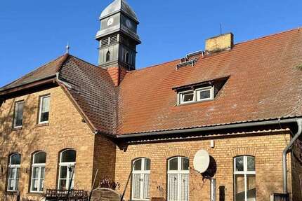 Haus Großräschen - 7 Zimmer, 209 m&sup2;, 176.000&euro; | Angebot:25196853