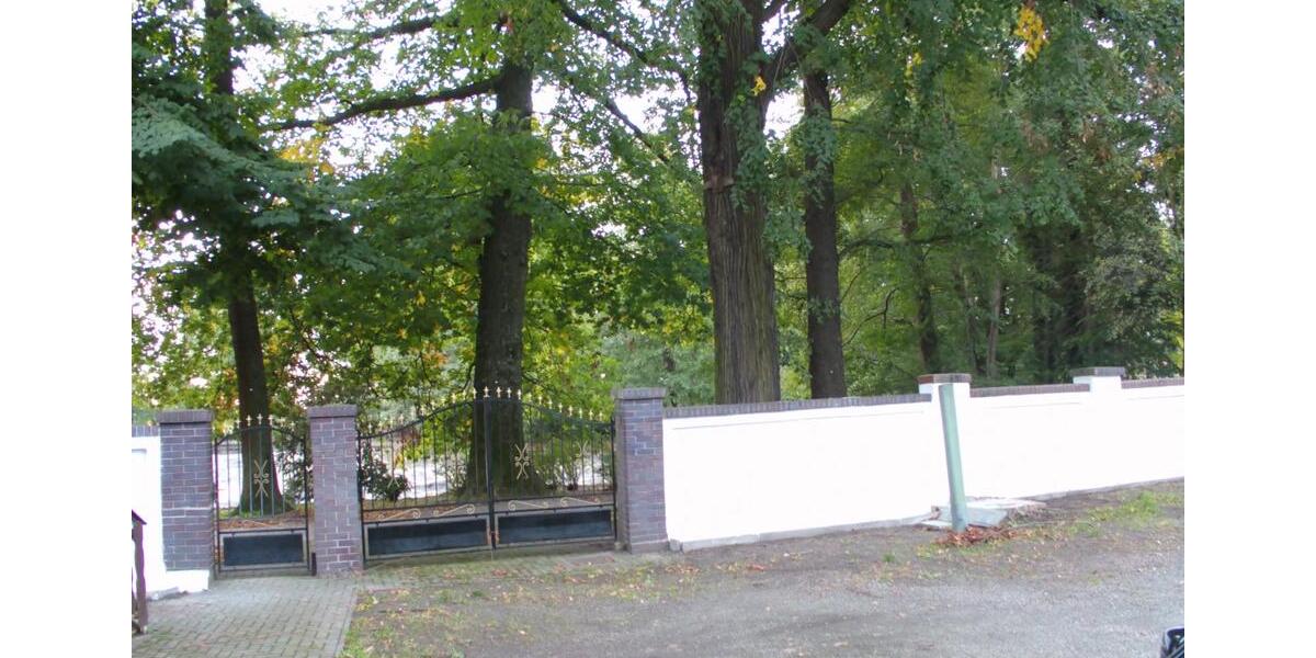 Etagenwohnung Altdöbern - 3 Zimmer, 100 m&sup2;, 700&euro; | Angebot:24705114