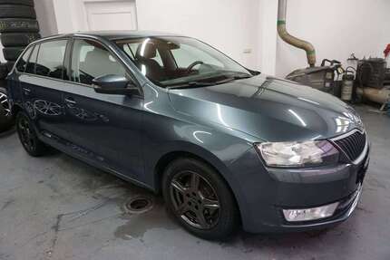 Skoda Rapid/Spaceback 105.888 km 9.990 &euro; Cottbus 03042