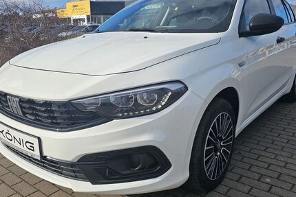 Fiat Tipo 29.921 km 18.788 &euro; Cottbus 03044
