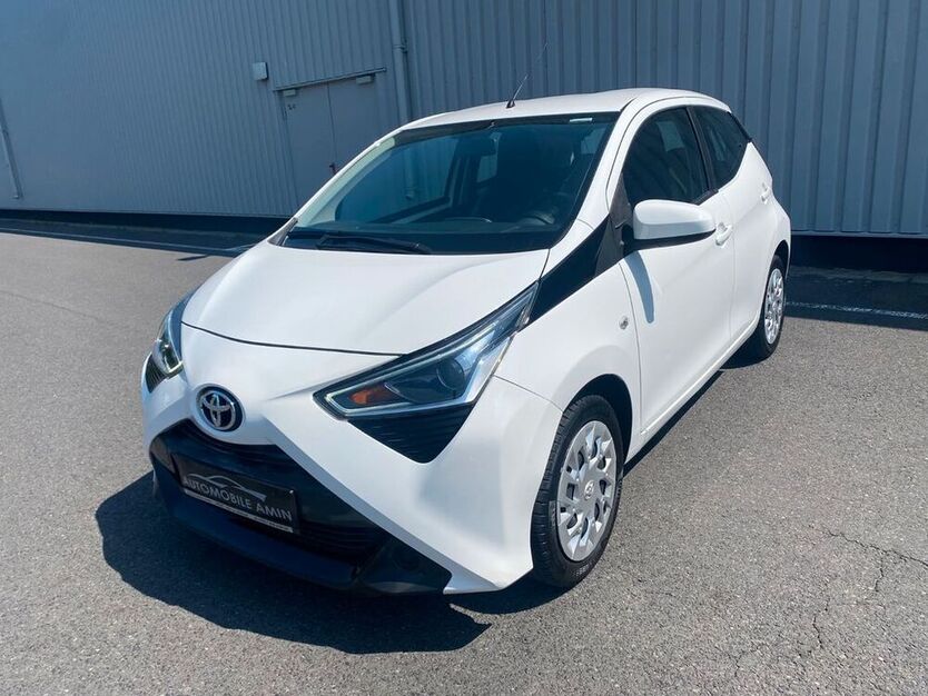 Aygo (X)