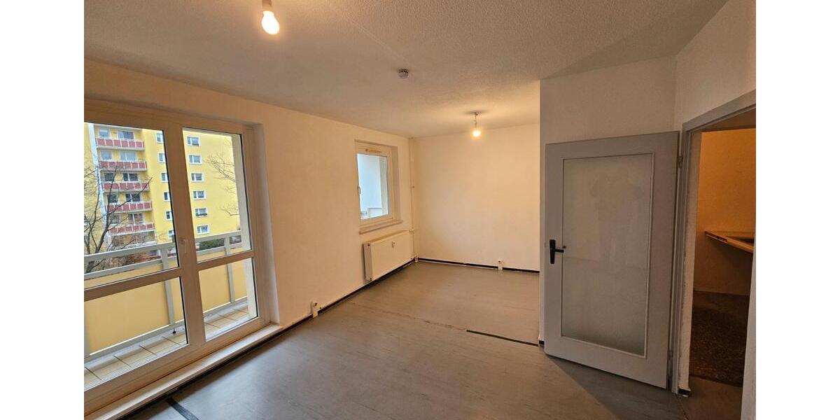 Etagenwohnung Cottbus - 4 Zimmer, 68 m&sup2;, 130.000&euro; | Angebot:27008606