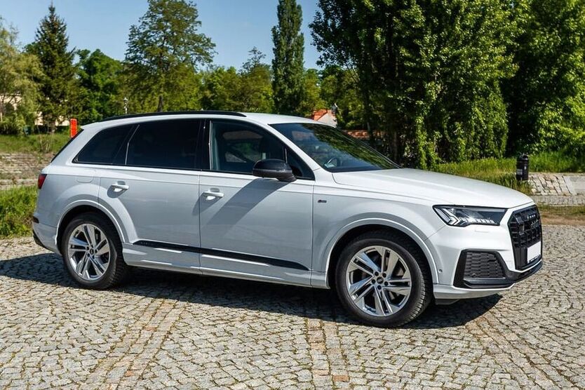 Q7