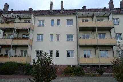 Wohnung Forst (Lausitz) Forst-Stadt - 3 Zimmer, 51 m&sup2;, 337&euro; | Angebot:24035501