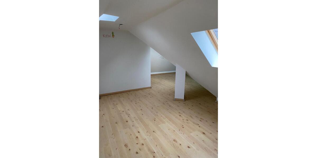 Einfamilienhaus Cottbus Spremberger Vorstadt - 4 Zimmer, 177 m&sup2;, 1.250&euro; | Angebot:25044242