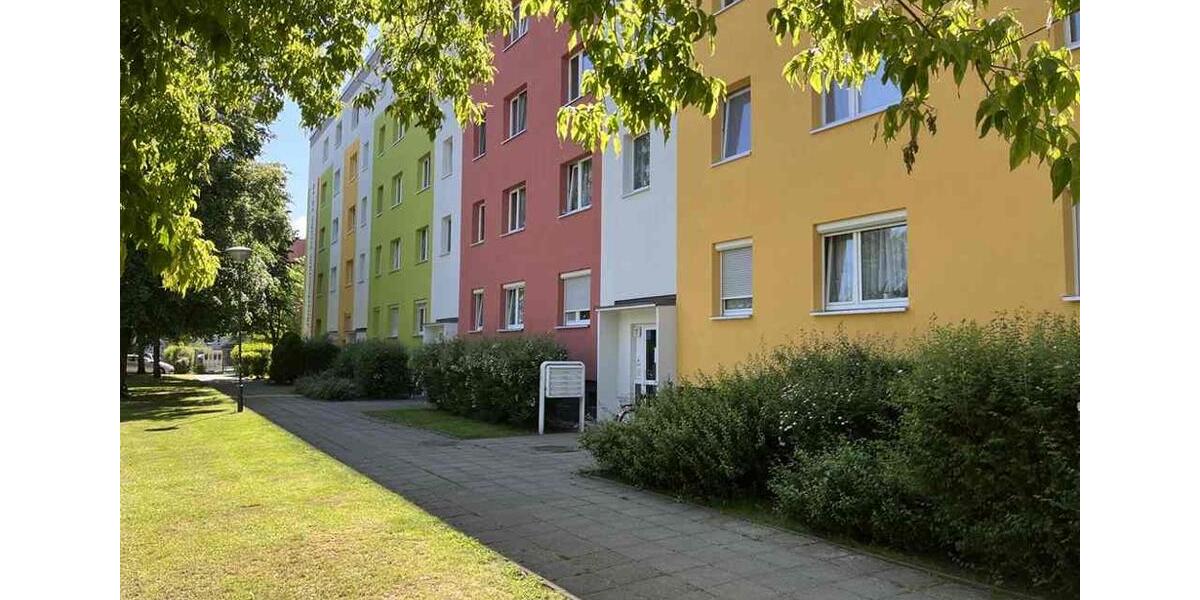Etagenwohnung Cottbus Sachsendorf - 2 Zimmer, 48 m&sup2;, 325&euro; | Angebot:26368970
