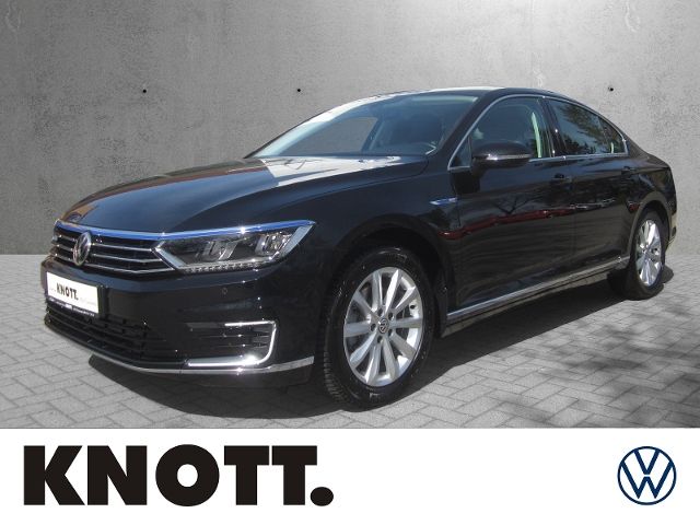 VW Passat 39.470 km 23.989 &euro; Cottbus 03044