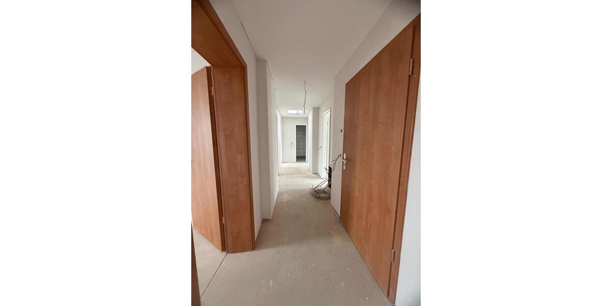 Etagenwohnung Cottbus - 5 Zimmer, 102 m&sup2;, 320.000&euro; | Angebot:25269216