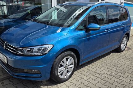 VW Touran 82.950 km 25.470 &euro; Lübbenau/Spreewald 03222
