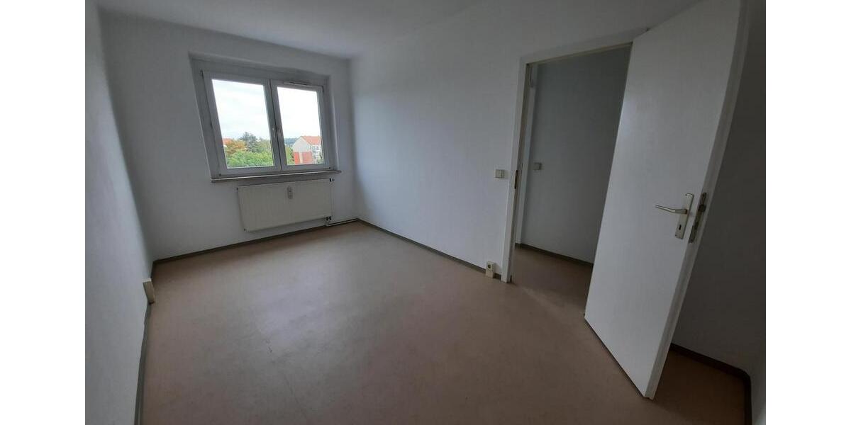 Etagenwohnung Welzow - 4 Zimmer, 74 m&sup2;, 384&euro; | Angebot:25918273