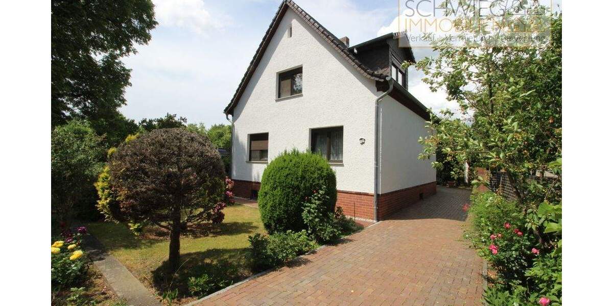 Einfamilienhaus in Ströbitz mit Doppelcarport, Garten und Nebengelass 6 zimmer