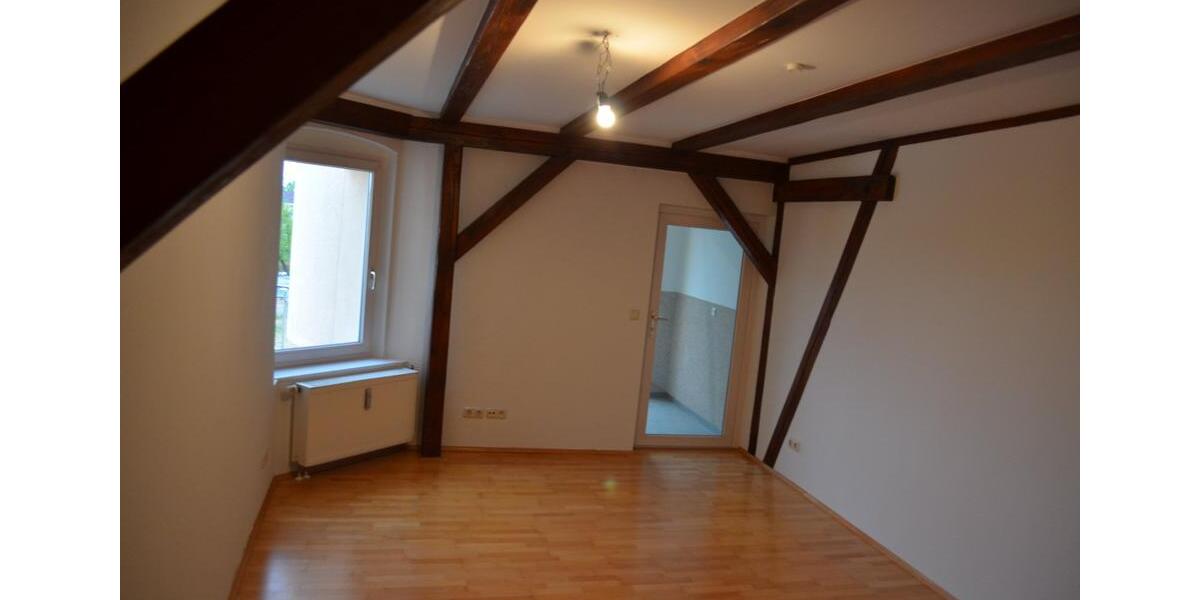 Dachgeschoßwohnung Cottbus - 4 Zimmer, 83 m&sup2;, 664&euro; | Angebot:24383590