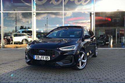 Ford Focus 2.500 km 43.885 € Cottbus 03044