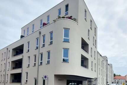 Wohnung Cottbus - 2 Zimmer, 67 m&sup2;, 838&euro; | Angebot:27131415