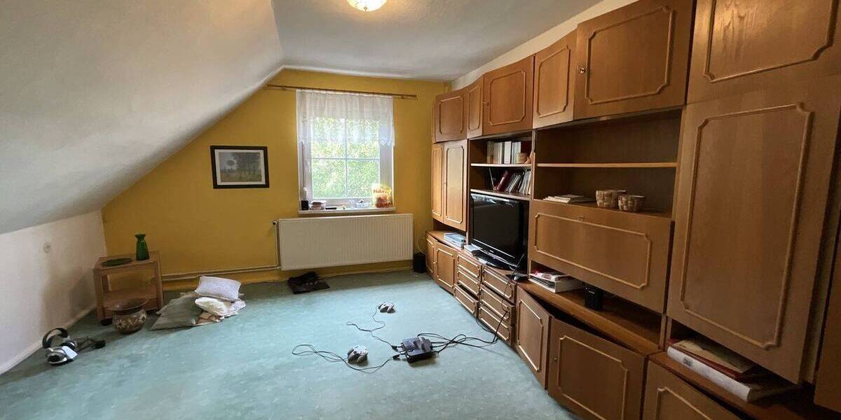 Mehrfamilienhaus, Wohnhaus Döbern - 8 Zimmer, 270 m&sup2;, 269.000&euro; | Angebot:26220354