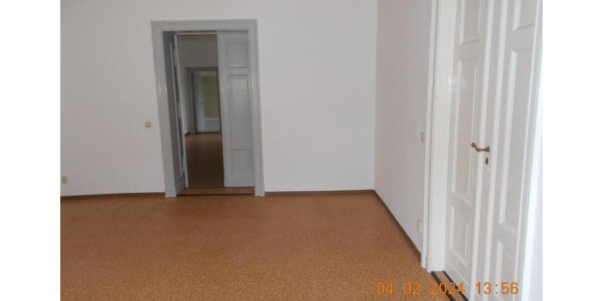 Etagenwohnung Altdöbern - 3 Zimmer, 100 m&sup2;, 700&euro; | Angebot:24705114