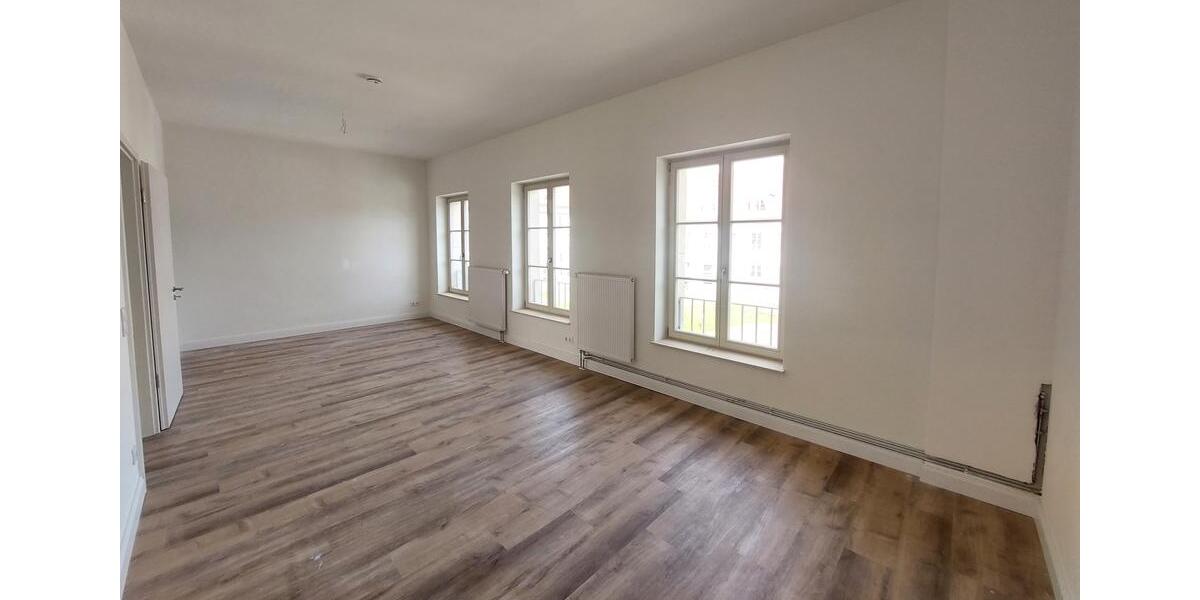 Etagenwohnung Cottbus Brunschwig - 3 Zimmer, 73 m&sup2;, 767&euro; | Angebot:26348797