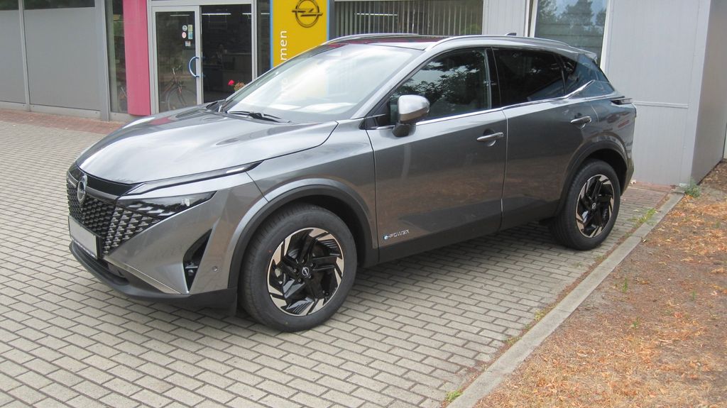 Nissan Qashqai 3.000 km 34.990 € Cottbus 03044