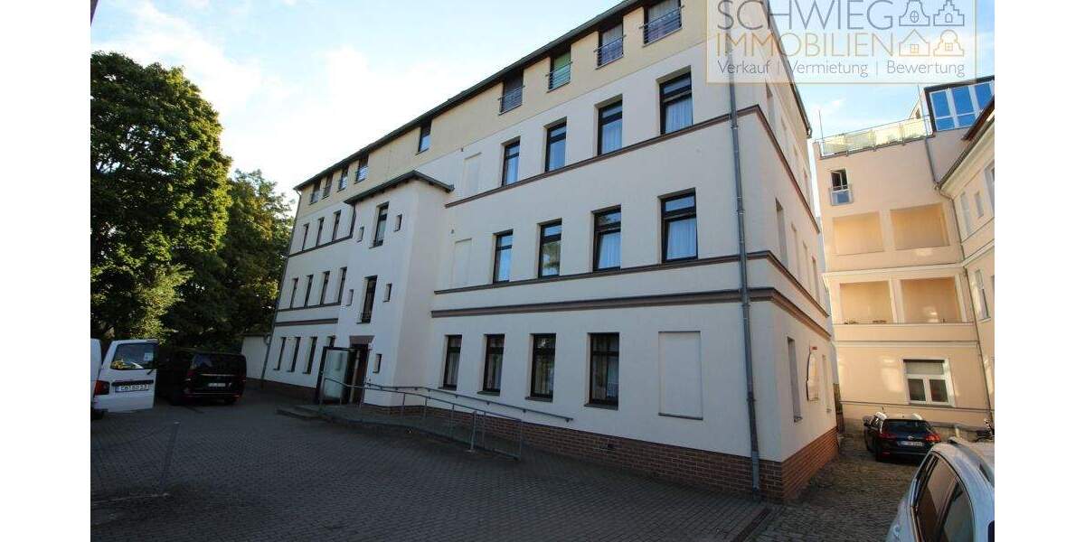 Etagenwohnung Cottbus Mitte - 4 Zimmer, 117 m&sup2;, 349.500&euro; | Angebot:25682802