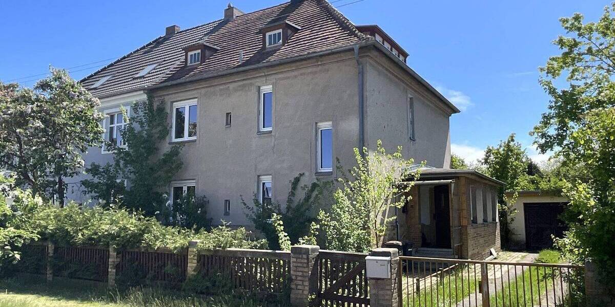 Doppelhaushälfte Cottbus Schmellwitz - 7 Zimmer, 198 m&sup2;, 250.000&euro; | Angebot:25743702