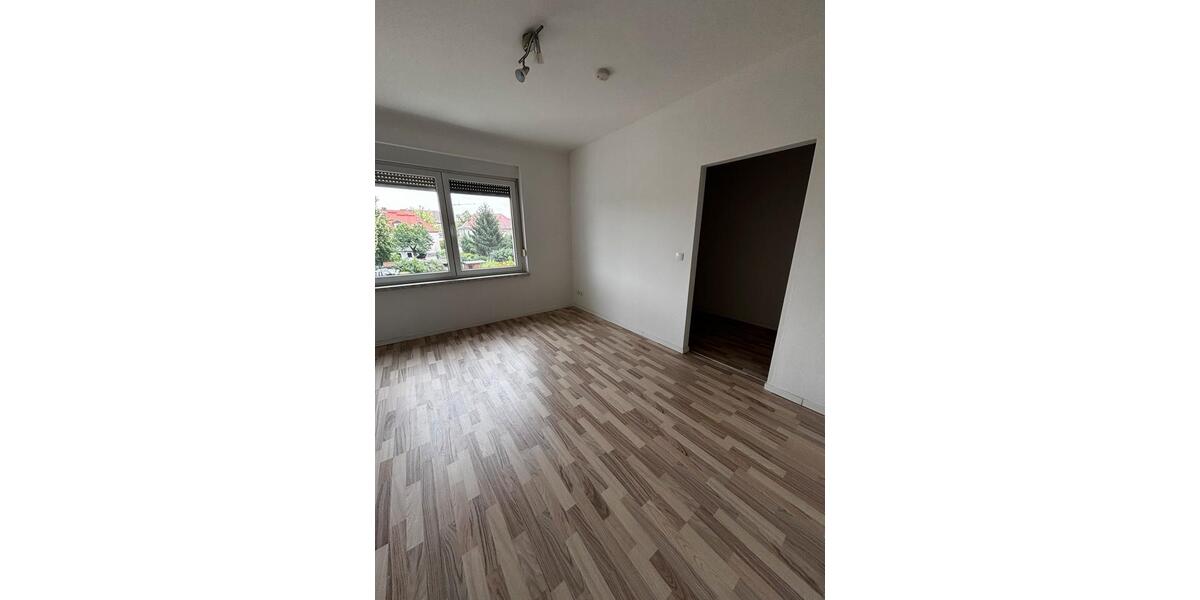 Etagenwohnung Cottbus Sachsendorf - 4 Zimmer, 111 m&sup2;, 350.000&euro; | Angebot:27049118