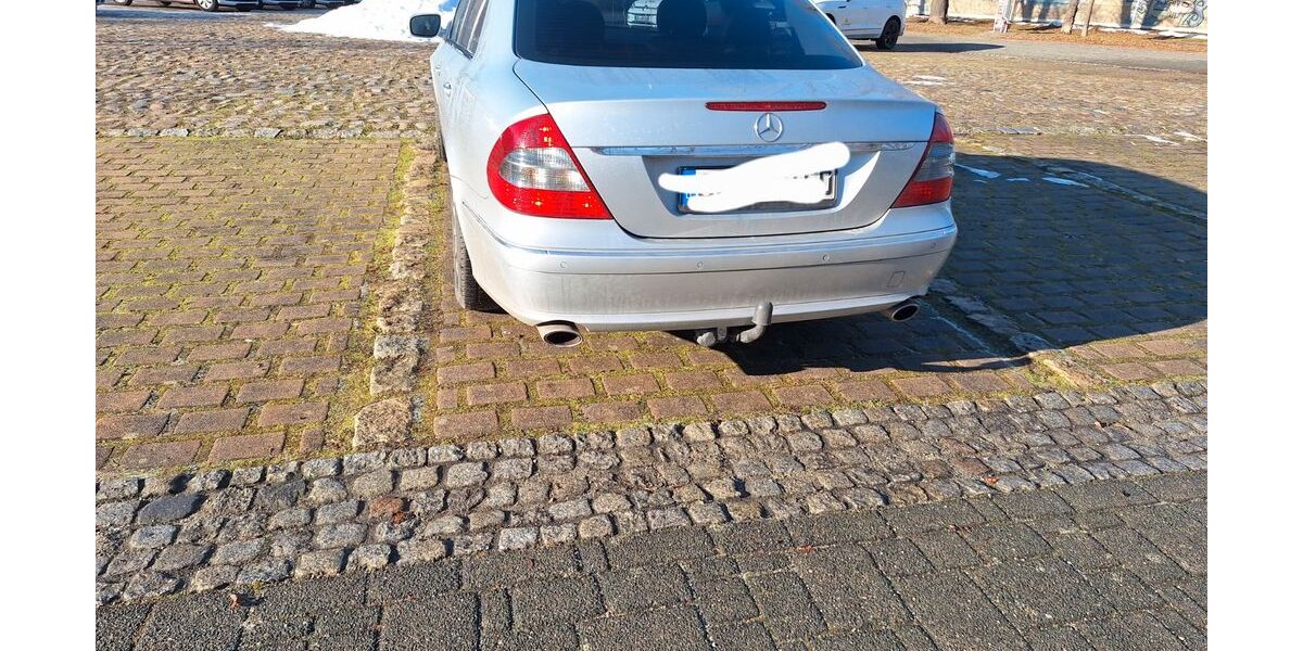 Mercedes-Benz E 280 143.487 km 8.999 &euro; Peitz 03185