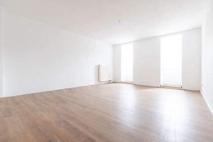 Schöne, Helle, Moderne, Saniert, 2-Zimmer Wohnung in Forst, ruhig, zentral 2 zimmer