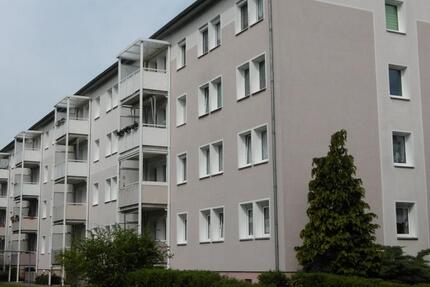 Wohnung Forst (Lausitz) - 2 Zimmer, 46 m&sup2;, 277&euro; | Angebot:21636556