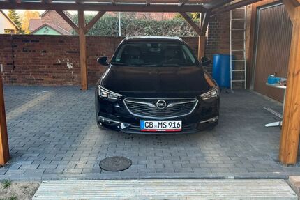 Opel Insignia 94.000 km 13.000 &euro; Werben 03096