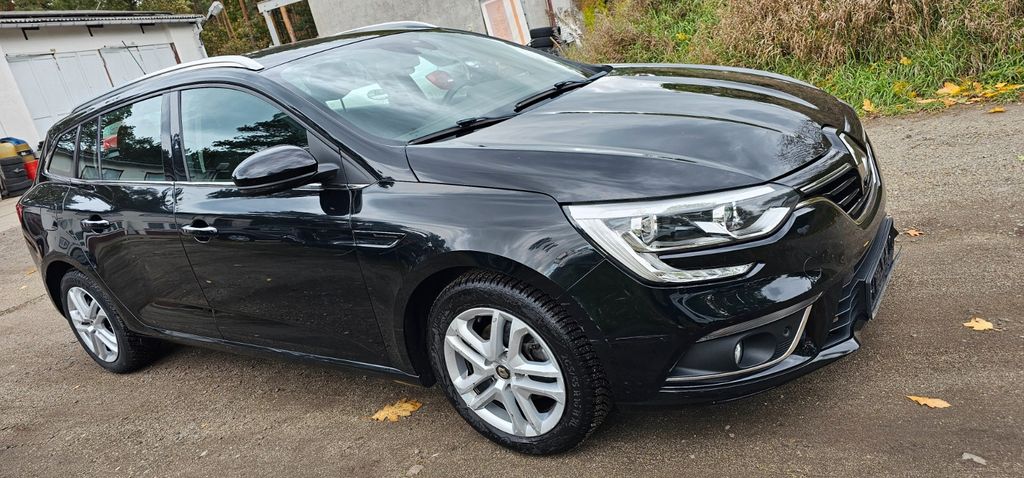 Renault Megane 64.000 km 9.990 &euro; Briesen 03096