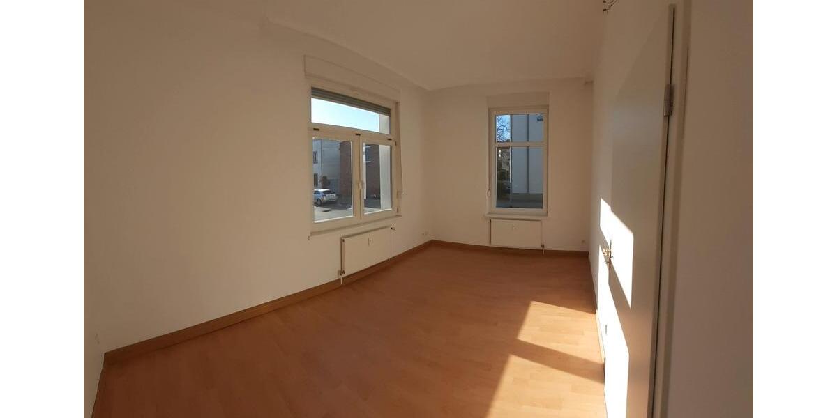 Erdgeschoßwohnung Spremberg - 2 Zimmer, 64 m&sup2;, 440&euro; | Angebot:26479645