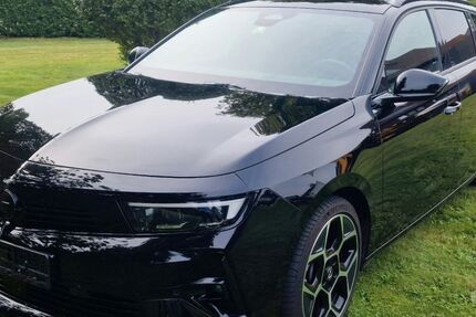 Opel Astra 8.000 km 27.900 € Burg 03096