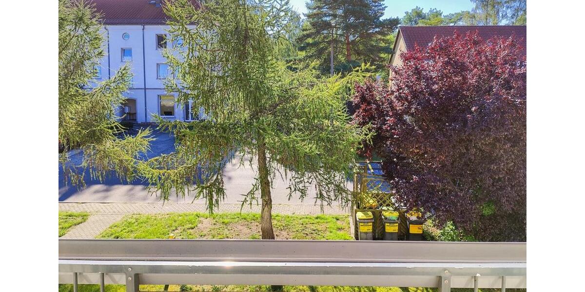 4 ZKB mit Balkon + Einbauküche im 4-Familienhaus in ruhiger Lage 4 zimmer