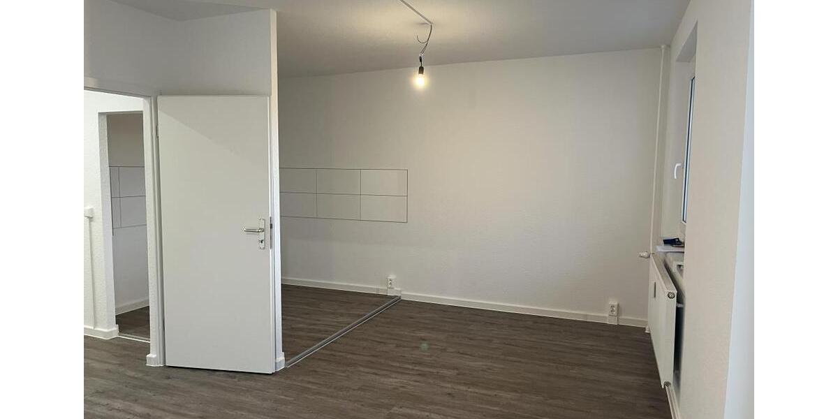 Ab sofort - sanierte 2-Zimmer-Wohnung zu vermieten! 2 zimmer