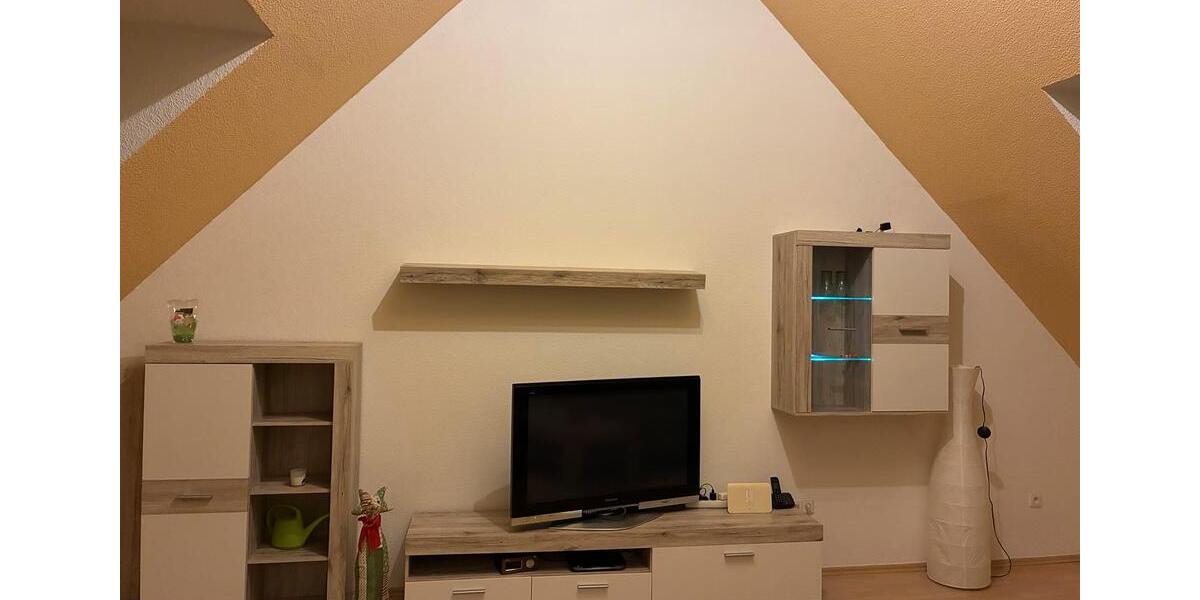 Dachgeschoßwohnung Cottbus - 2 Zimmer, 61 m&sup2;, 549&euro; | Angebot:24472331