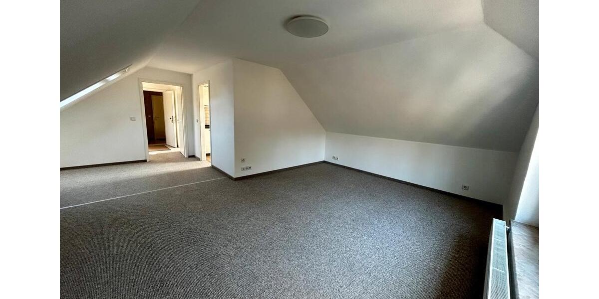 Dachgeschosswohnung 1 zimmer