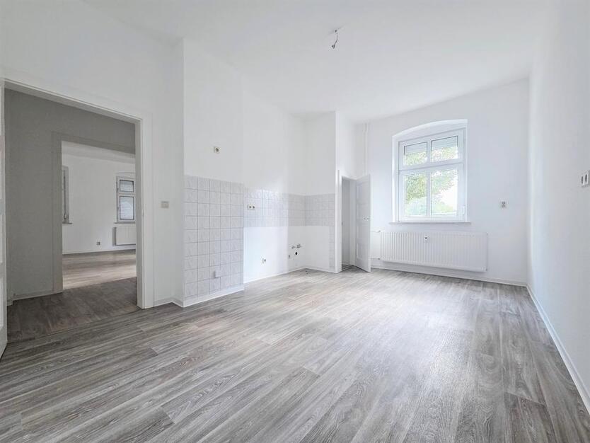 Helle kleine-Single Wohnung zimmer