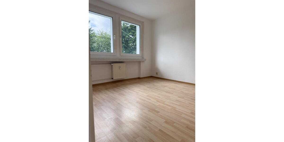 Etagenwohnung Forst (Lausitz) - 2 Zimmer, 46 m&sup2;, 277&euro; | Angebot:21636556