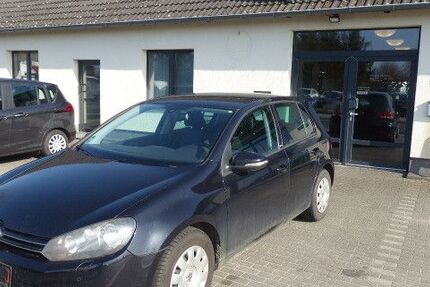 VW Golf 270.600 km 3.285 &euro; Jaenschwalde 03197