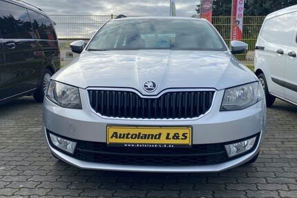 Skoda Octavia 125.000 km 8.990 &euro; Cottbus/ Groß Gaglow 03051